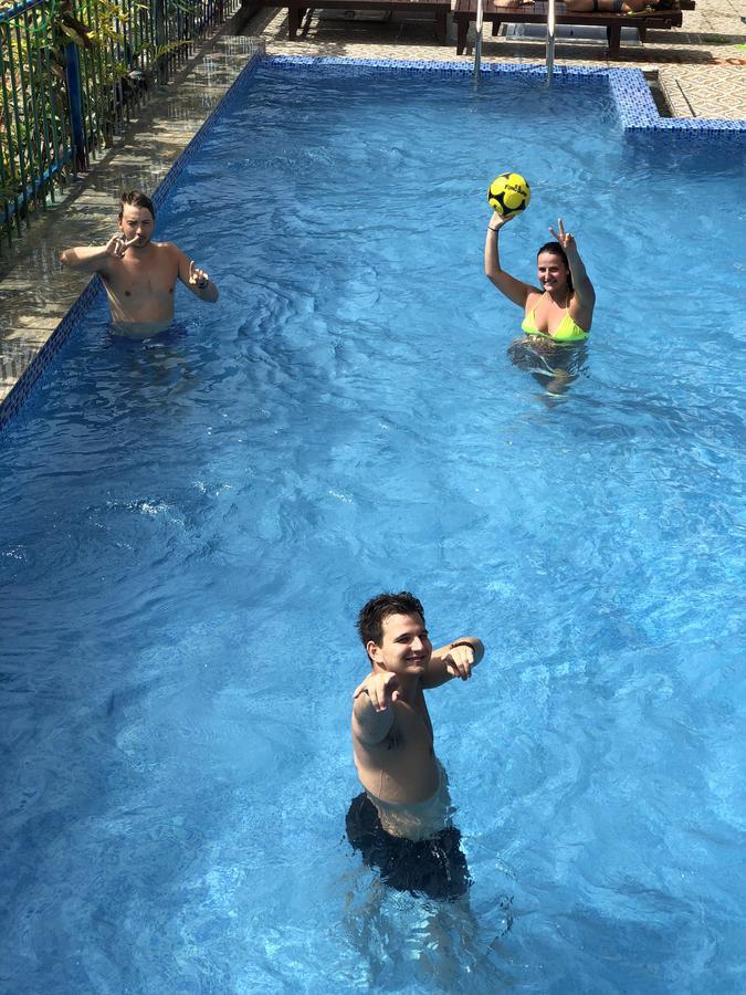 Real Vang Vieng Backpacker Hostel Екстер'єр фото