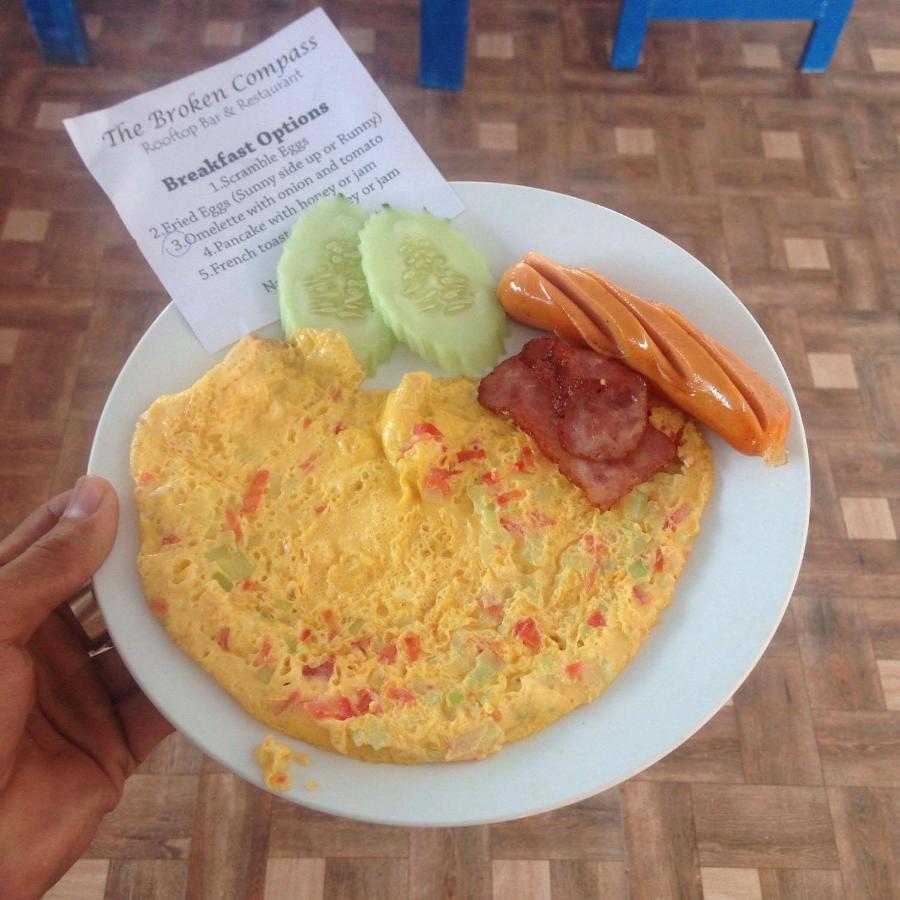 Real Vang Vieng Backpacker Hostel Екстер'єр фото